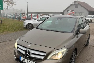 Perfekcyjny Stan Bardzo Bogata Wersja Alu Asystenci Panoramy Okazja